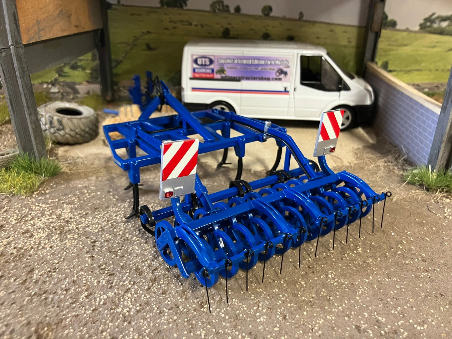 REP077 Replicagri Kockerling Trio 300 3 row Cultivator 1:32 scale Boxed Image 7