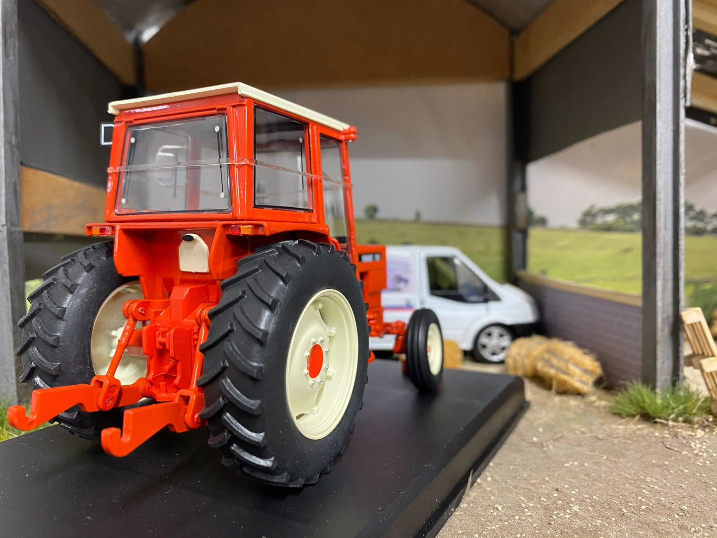 REP121 Replicagri Renault 751 tractor 1:32 scale Boxed Image 4