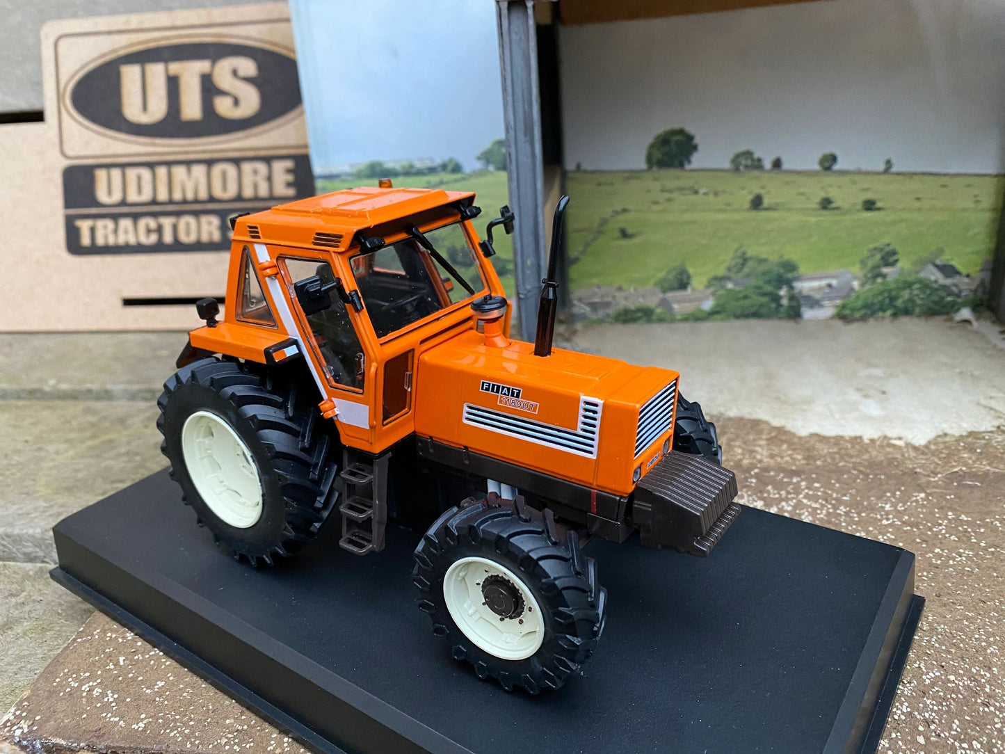 REP128 Replicagri Fiat 1180 DT tractor 1:32 scale Boxed Image