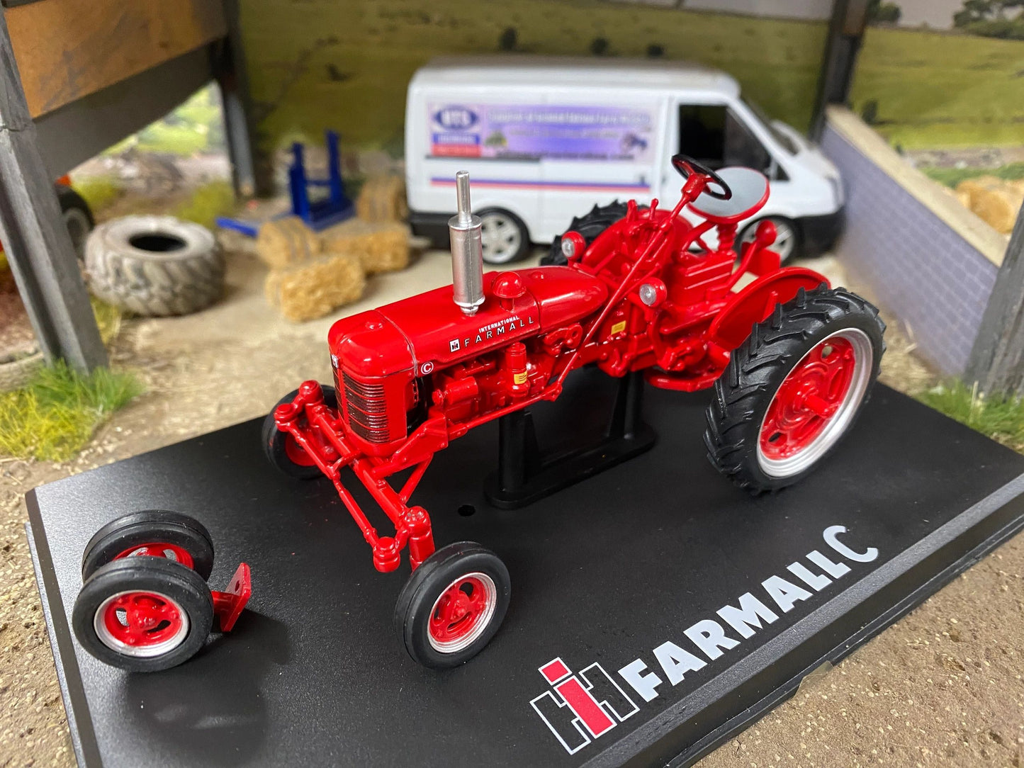 REP175 Replicagri Farmall C with row crop set tractor 1:32 scale Boxed Image