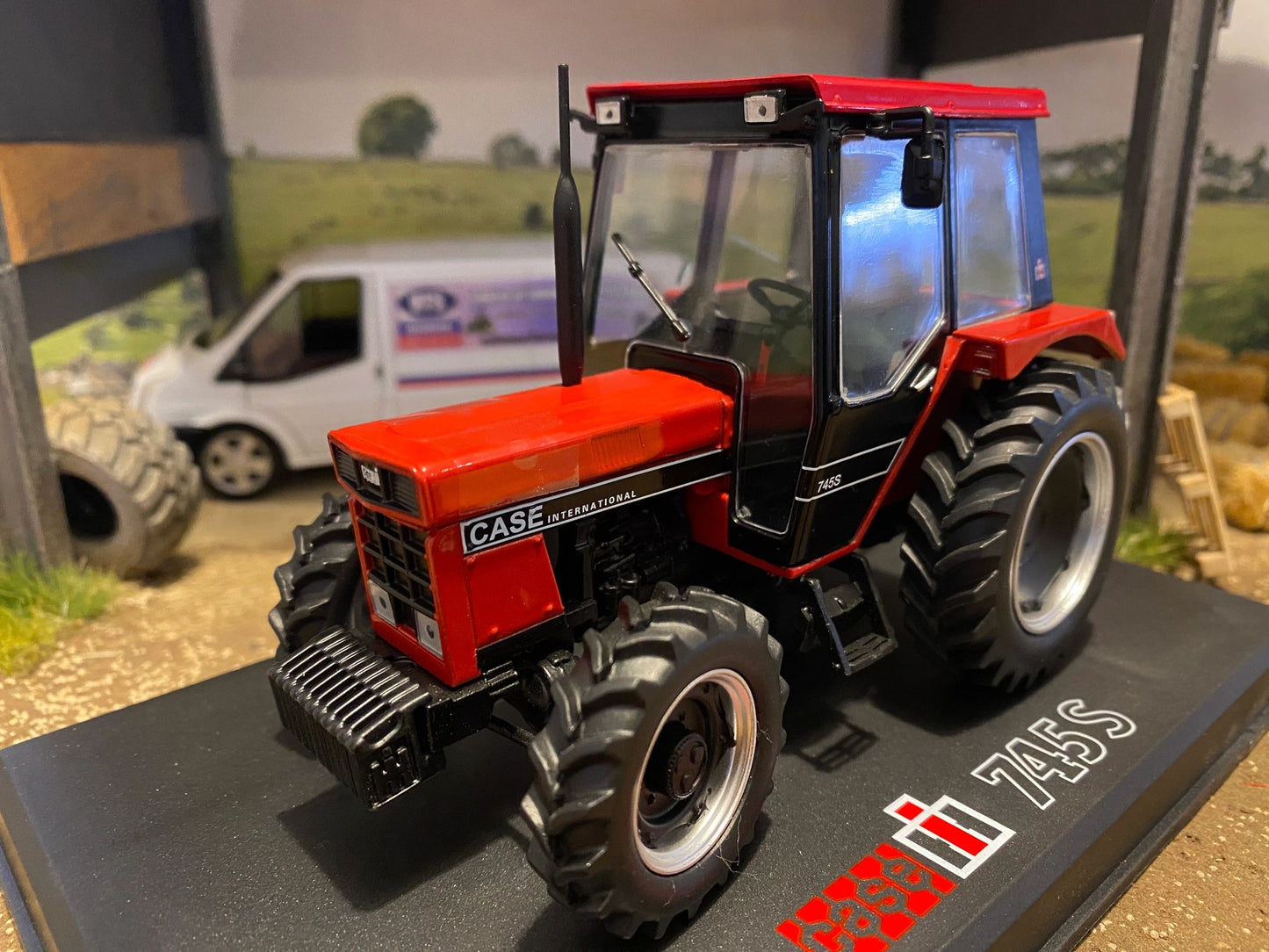 REP212 Replicagri CASE International 745s 4wd tractor 1:32 scale Boxed Image
