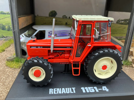 REP274 Replicagri Renault 1151-4 tractor 1:32 scale Boxed Image 2