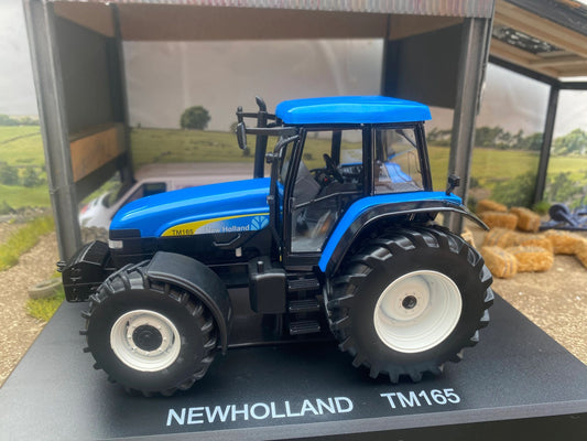 REP281 Replicagri New Holland TM165 Tractor Boxed 1:32 scale IN STOCK Image 2