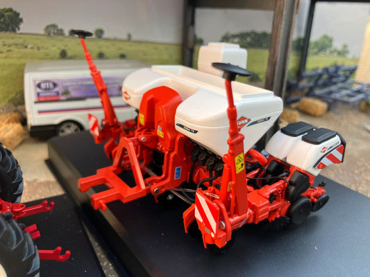 REP284 Replicagri Kuhn kosma 6 row Seed drill 1:32 scale Boxed Image 2