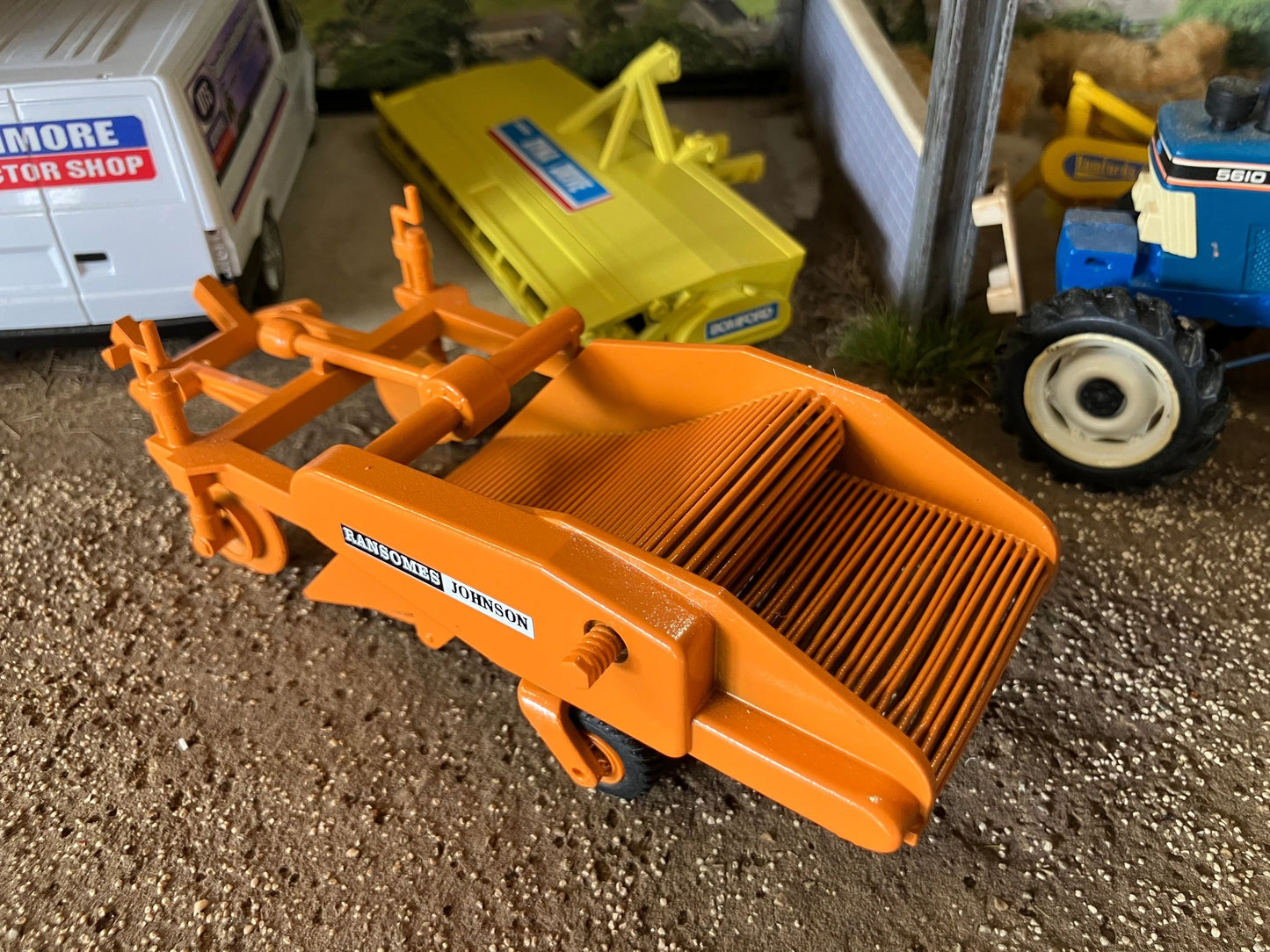 Ransomes Johnson 2 row Potato Harvester Hand built 1:32 scale Image 5