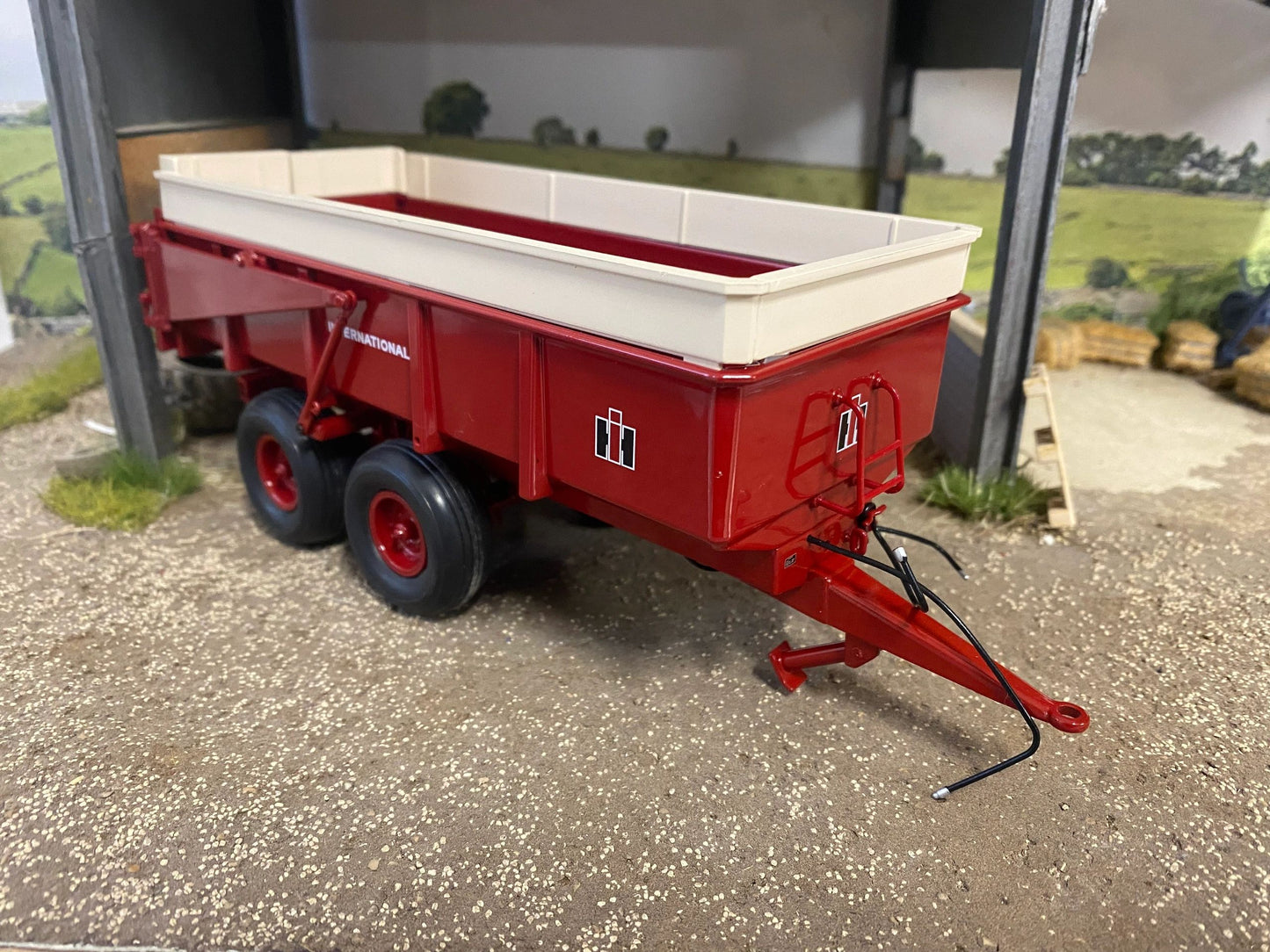 Replicagri International 425 Kieper Trailer 1:32 scale Boxed Image 4