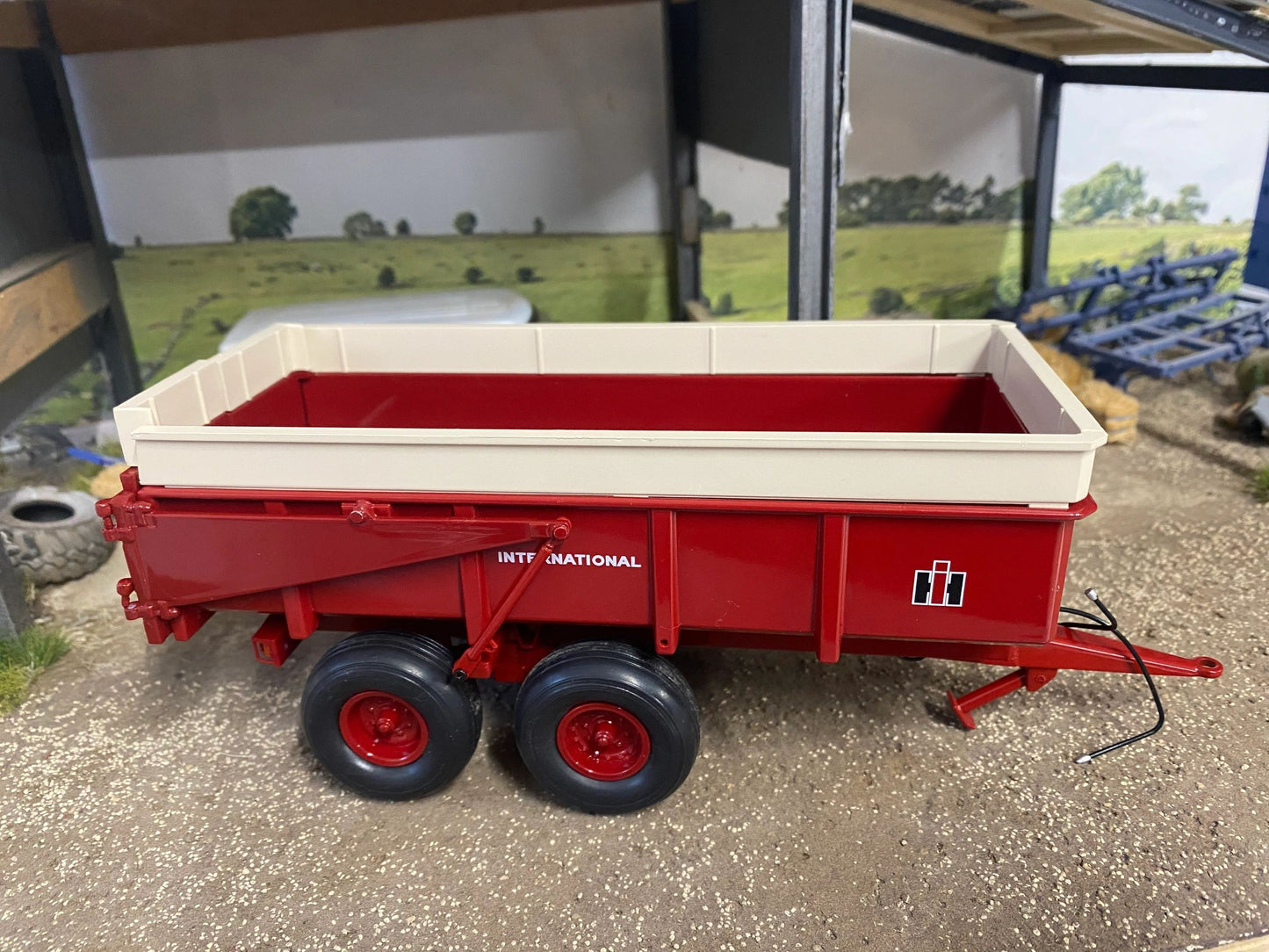 Replicagri International 425 Kieper Trailer 1:32 scale Boxed Image 6