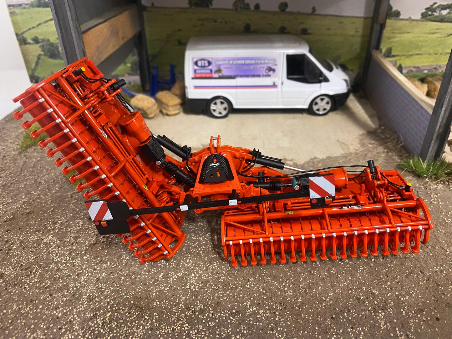 Replicagri Kuhn HR6040 power Harrow 1:32 scale Boxed Image 4