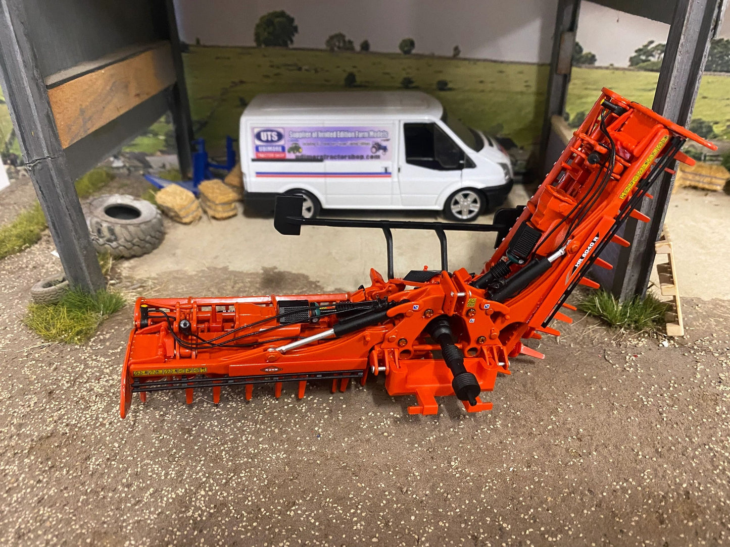 Replicagri Kuhn HR6040 power Harrow 1:32 scale Boxed Image 5