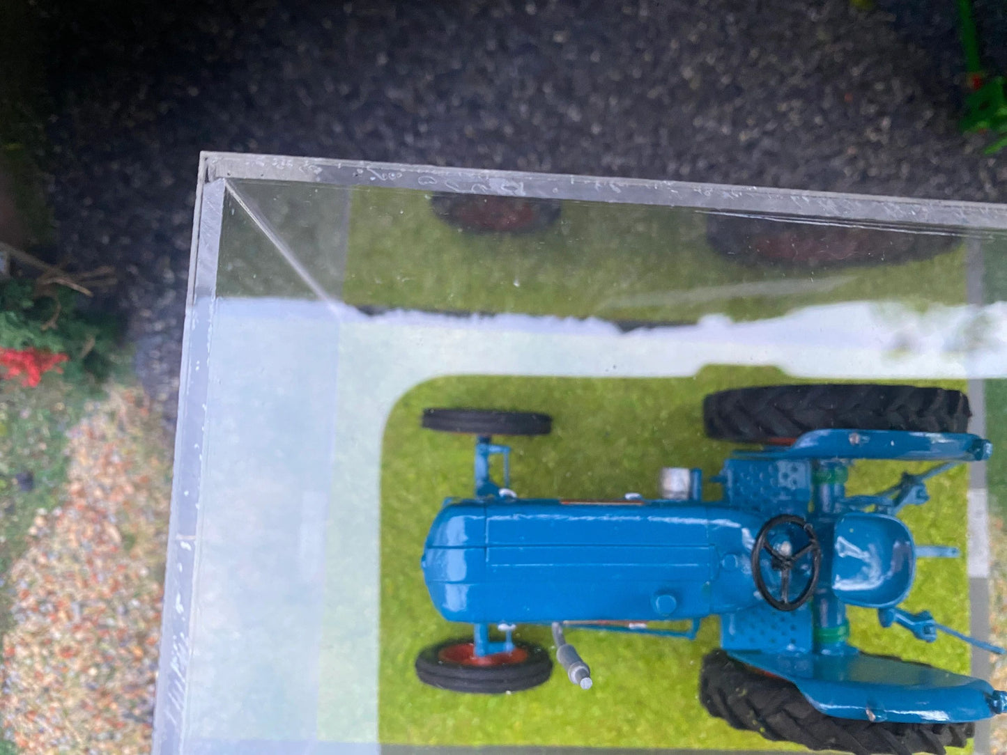 SCALEdown Handbuilt Fordson Major 2wd Tractor 1:32 scale Display case COLLECTION ONLY Image 6