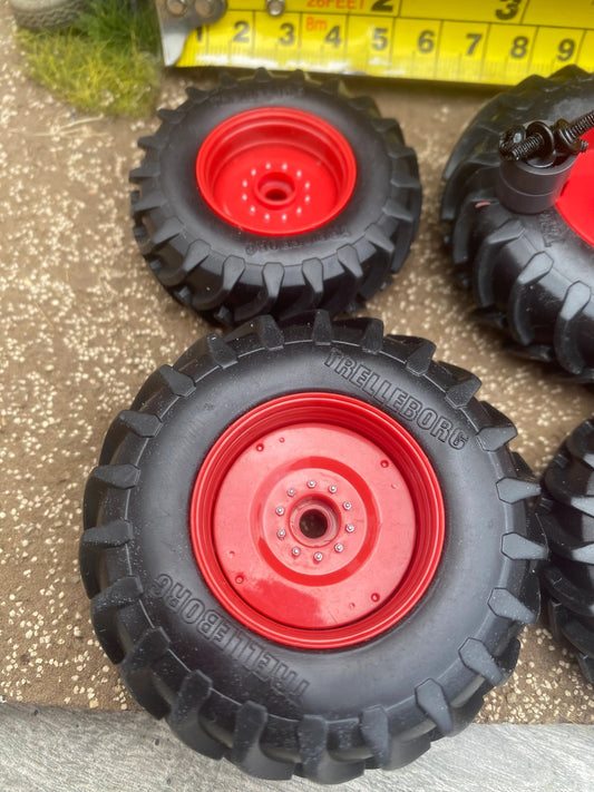 Set of 4 Trelleborg wheels 70 x 20mm. 50 x 20mm 1:32 scale Image 2