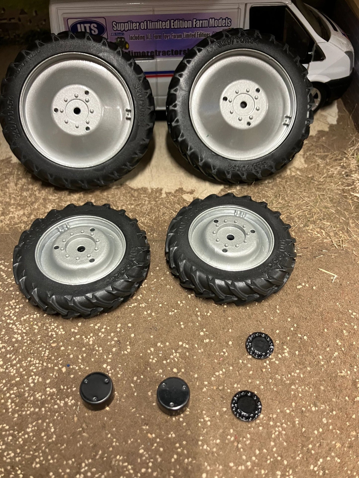 Silver Row Crop 12pc Tractor wheel set 1:32 scale 63mm x 10mm , 49mm x 10mm Image 4