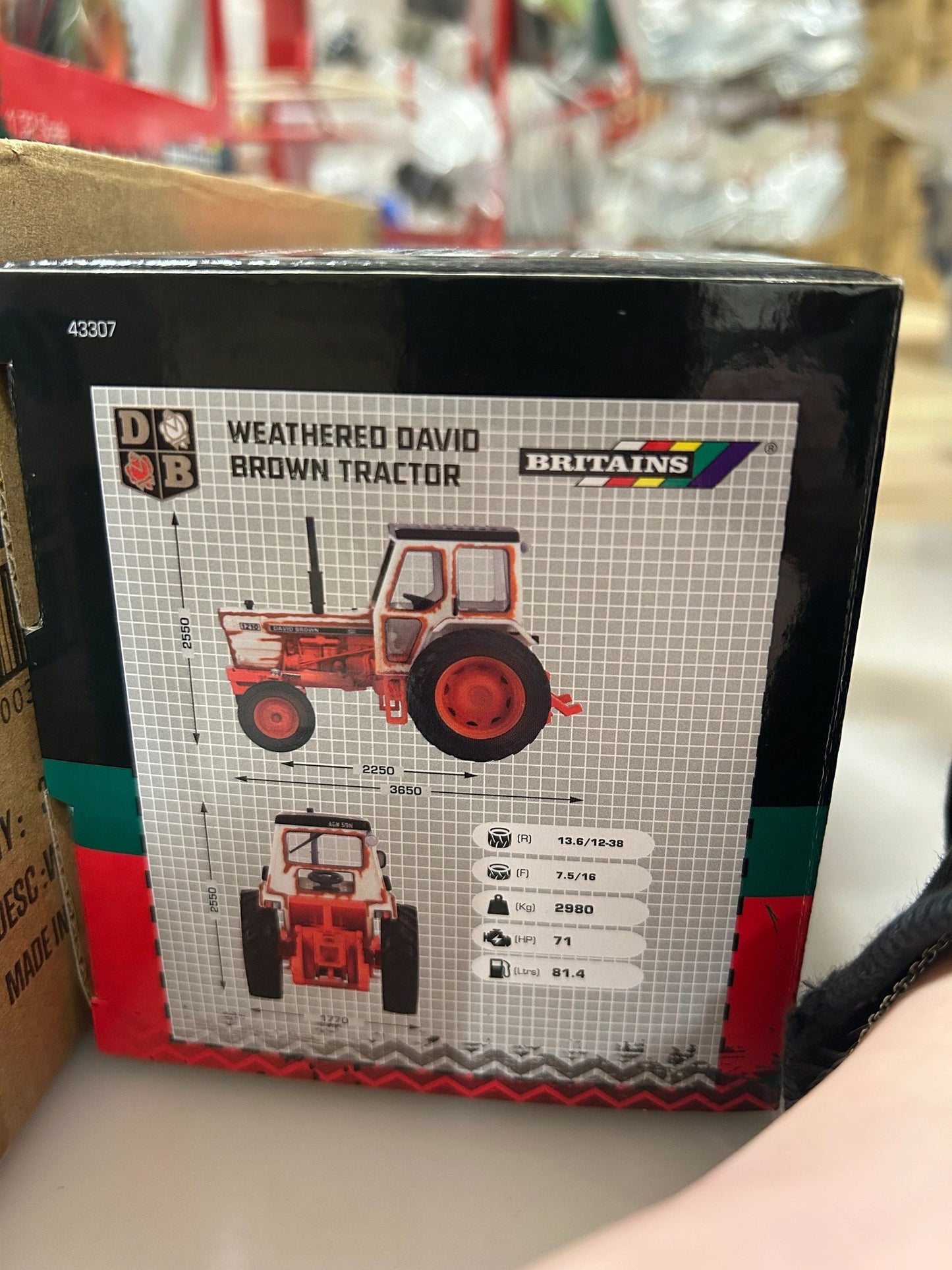 TRADE BOX 43307 Britains Weathered David Brown 1210 tractor 1:32 scale New Sealed Image 3