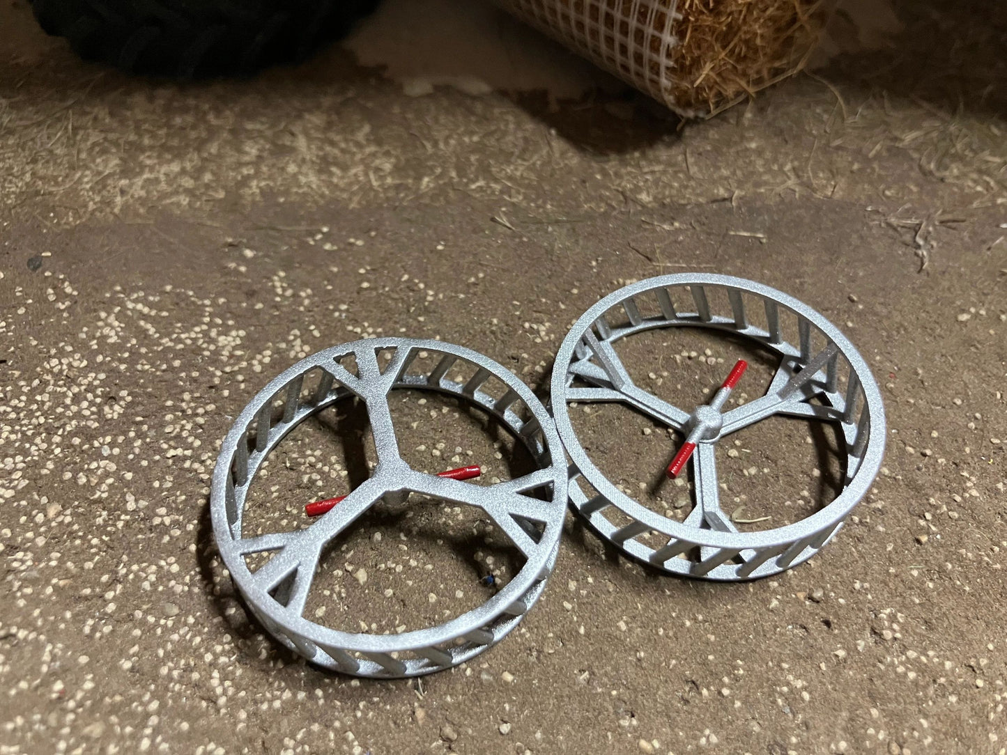 Tractor Cage wheels 37mm pair 1:32 scale fits Britains Massey Ferguson 135 Image 4