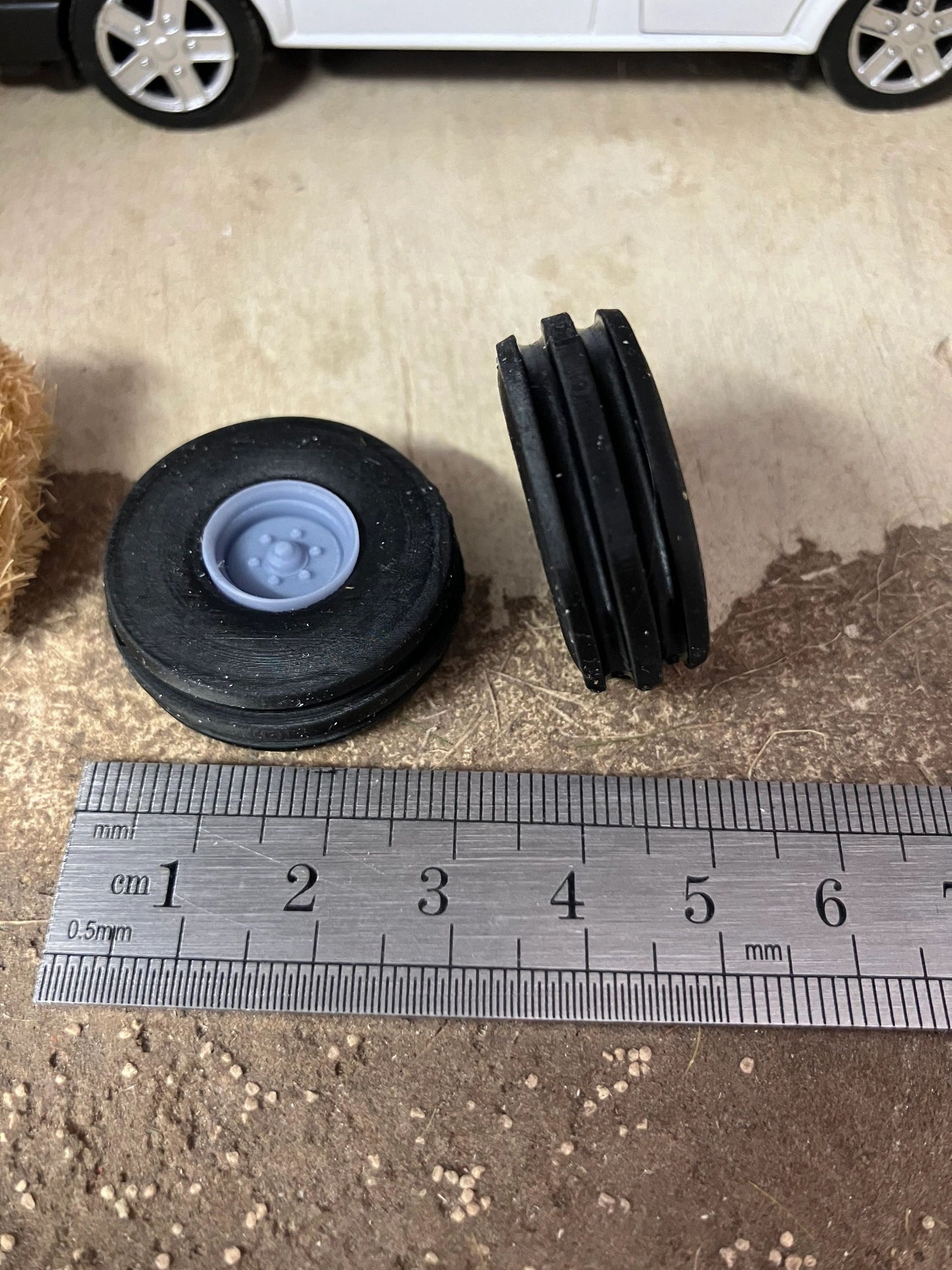 Tractor Farm machinery Front Rubber tyre wheel sets 30mm x 10mm Image 5