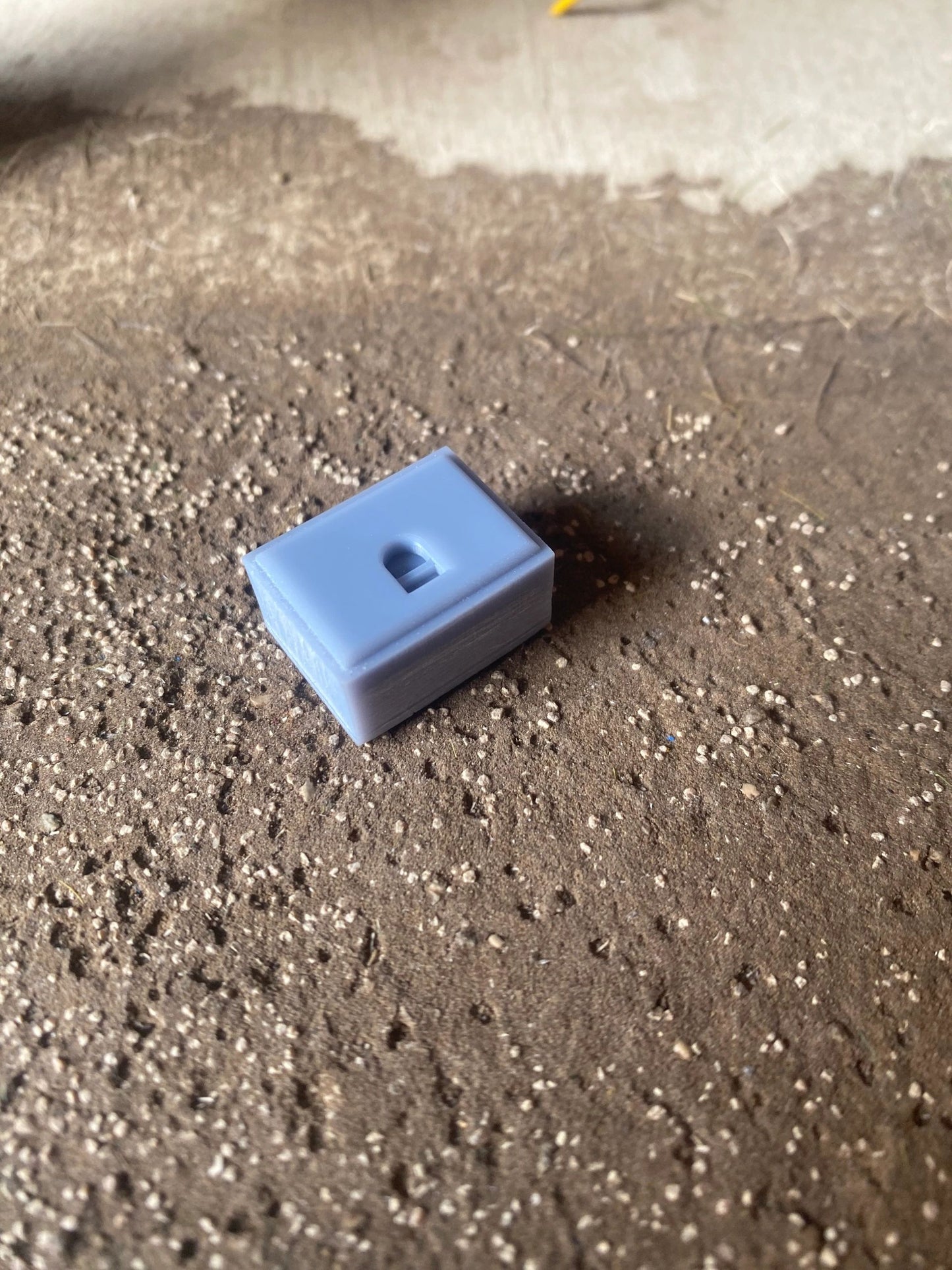 Tractor Trailer Toolbox 1:32 scale 20mm x 15mm Image 5