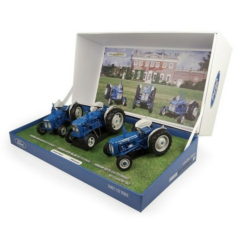 UH6376 Universal Hobbies Fordson Dexta Major 3 model SET 1:32 scale Limited Edition Image 4