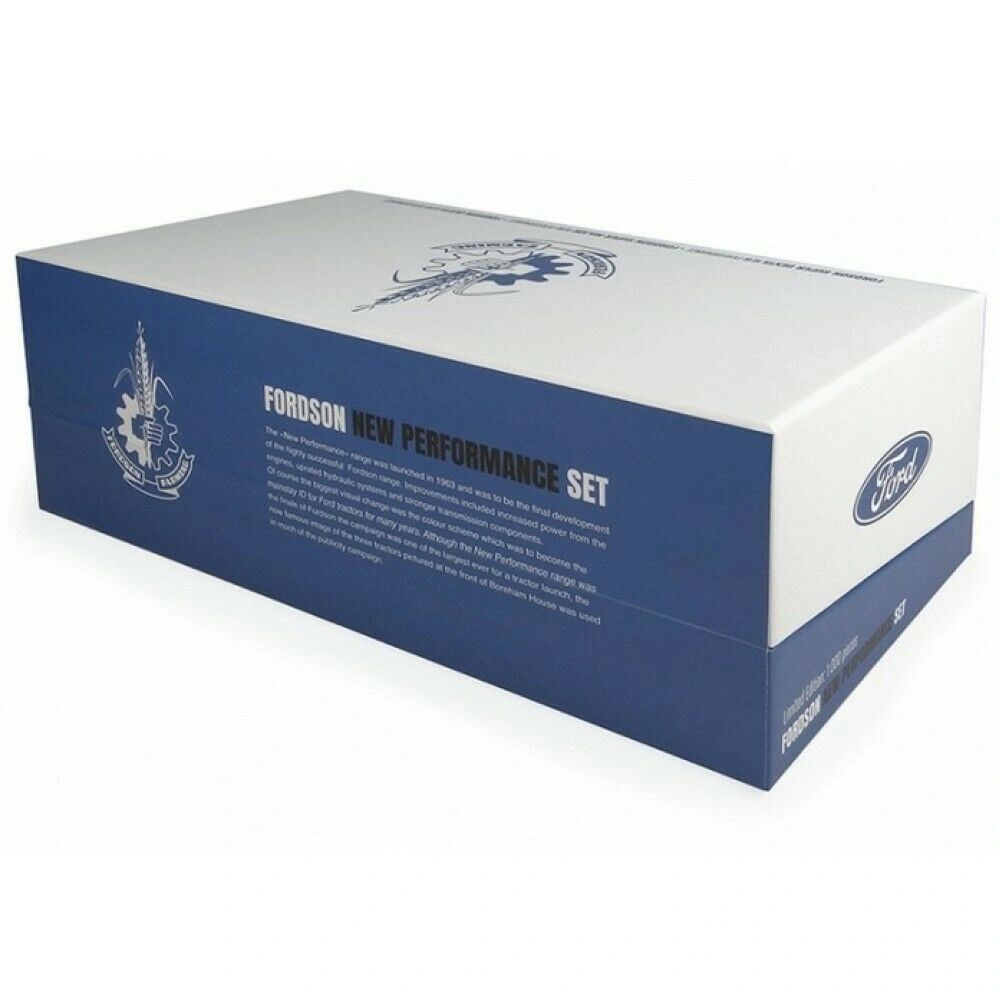 UH6376 Universal Hobbies Fordson Dexta Major 3 model SET 1:32 scale Limited Edition Image 6