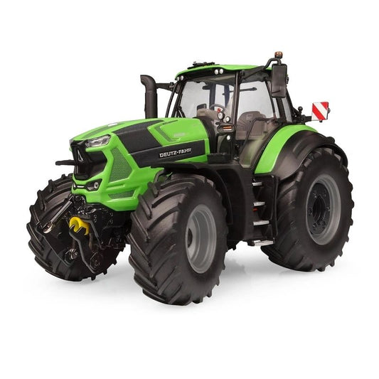 UH6606 Universal Hobbies Deutz-Fahr 8280 TTV - Standard Green Tractor 1:32 scale Boxed Image 2