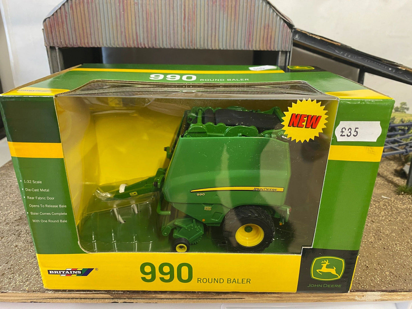Vintage Britains John Deere 990 round baler 1:32 scale 42784 Image