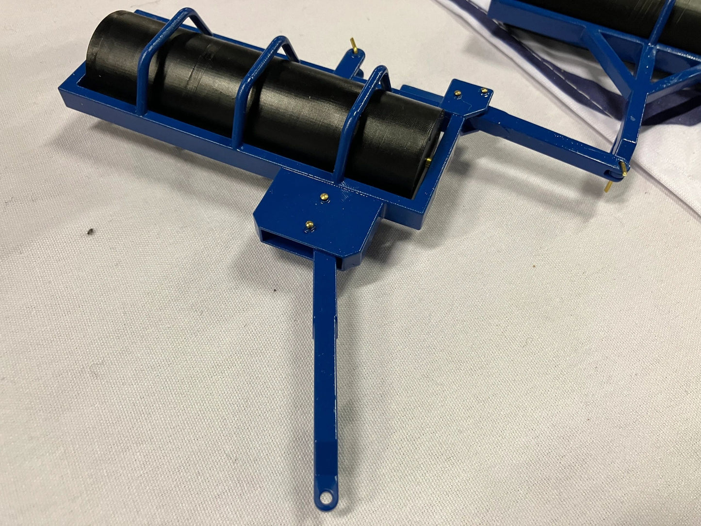 Watson Scratch built 10ft twin roller 1:32 scale Image 8