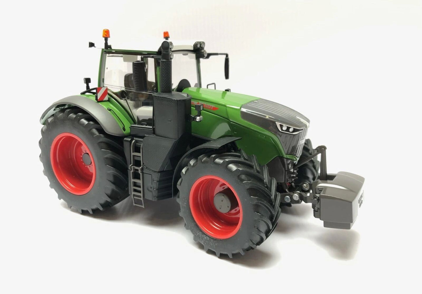 Wiking Fendt 1050 tractor 1:32 scale Boxed 2023 version Image 3