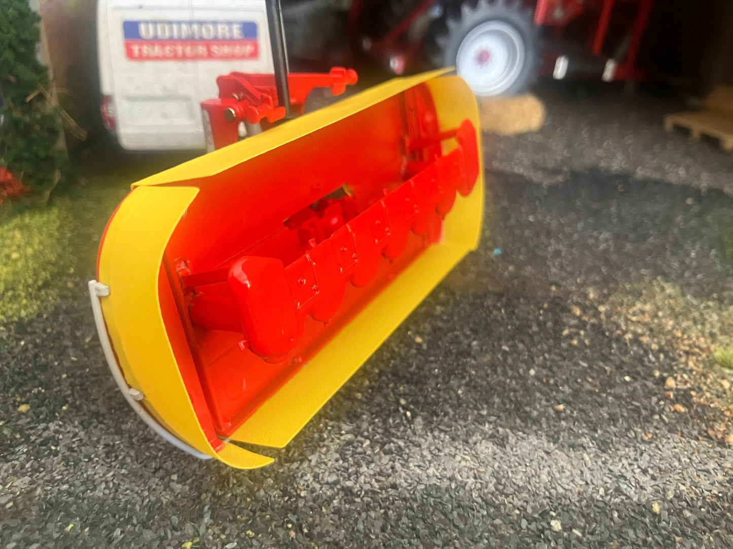 Wiking Pottinger Novacat Front Mower 1:32 scale Boxed Image 3