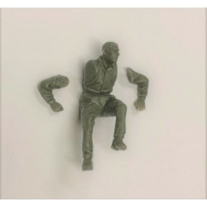 04878 Man seated Farmer Artisan32 farm machinery 1:32 scale diorama 49mm