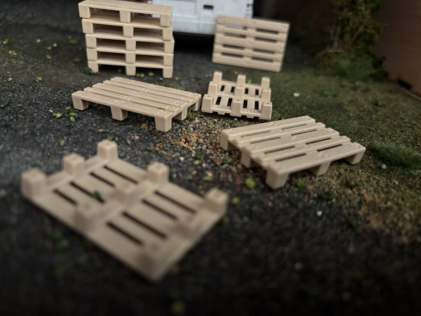 10 x 1:32 1:50 scale Pallets Britains Siku style model farm diorama type 2