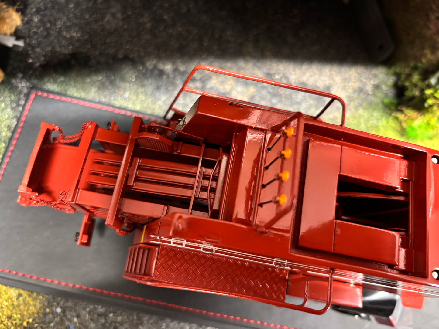 Fiatagri 4700 Heeston Baler Limited Edition 1:32 scale VKA Models