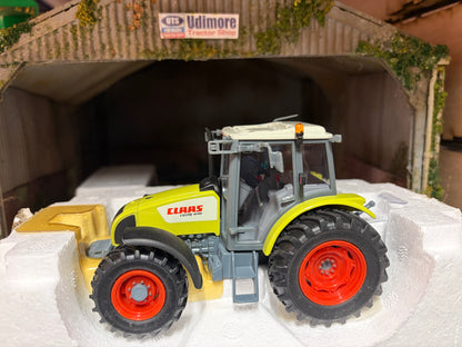 Universal Hobbies CLAAS Celtis 446 Tractor Dealer Box Vintage Obsolete 1:32 Scale