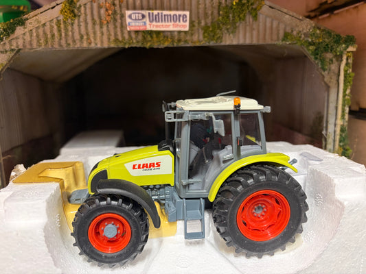 Universal Hobbies CLAAS Celtis 446 Tractor Dealer Box Vintage Obsolete 1:32 Scale