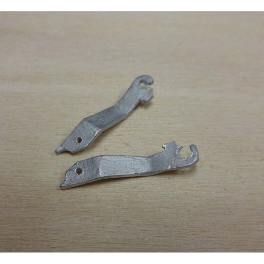 04118-3 Tractor Lifting Arms 08 Artisan32 white metal 1:32 scale Image