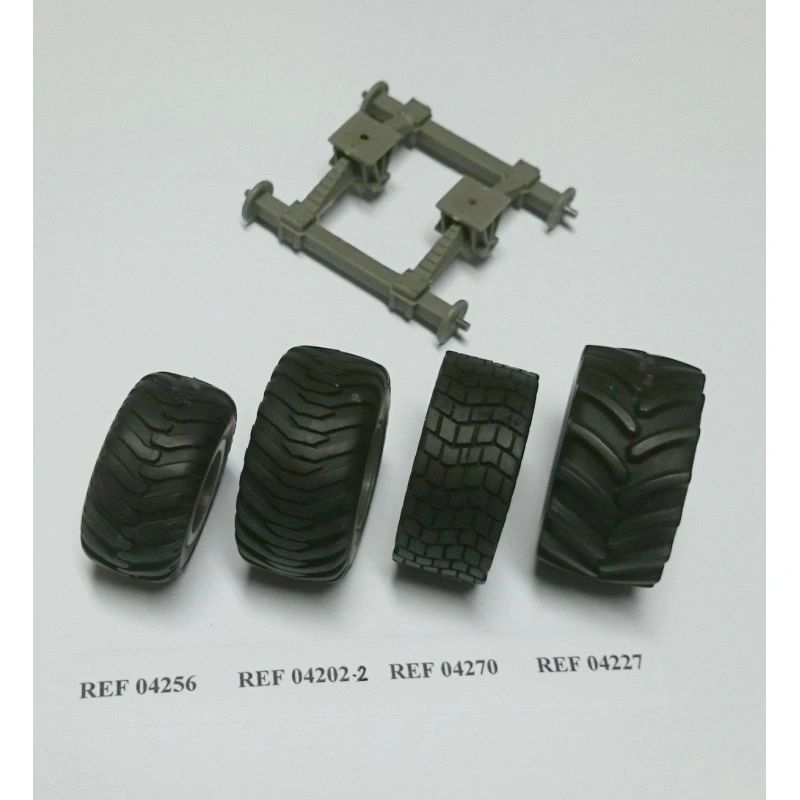 04123 Double axle Farm machinery Tractor Artisan32 1:32 scale Image 3