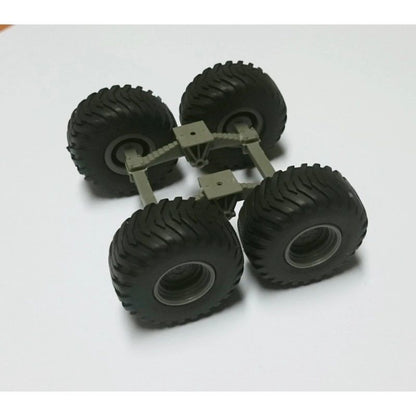 04123 Double axle Farm machinery Tractor Artisan32 1:32 scale Image 5
