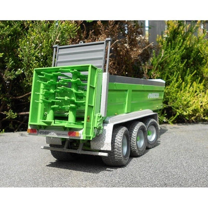 04248 Pair of Michelin BIB cargo wheels Artisan32 farm machinery 1:32 scale 710/50 R30 Image 5