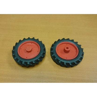 04264MS R pair of Red narrow row crop wheels 48mm Artisan32 farm machinery 1:32 scale Image 4