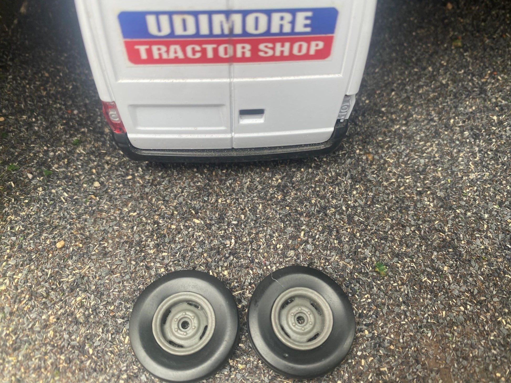 04285 Set of 2 Front axle wheels 25mm x 5mm Type 5 Artisan32 farm machinery 1:32 scale Image 5