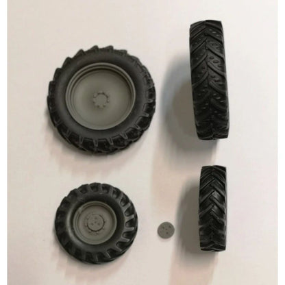 04294 Set of 4 Tractor wheels Artisan32 farm machinery 1:32 scale Image 6