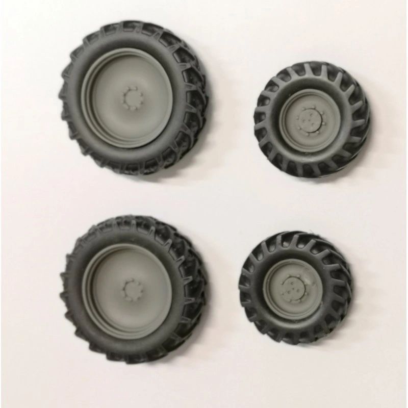04294 Set of 4 Tractor wheels Artisan32 farm machinery 1:32 scale Image 7