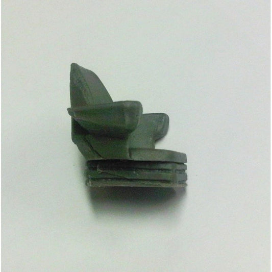 04553 Seat 03 18 mm x 21 mm x 15 mm Tractor farm machinery 1:32 scale Artisan32 Image