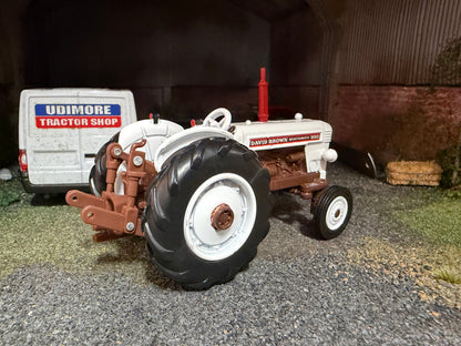 43415 Britains David Brown 990 Selectamatic Tractor 1:32 scale New BOXED