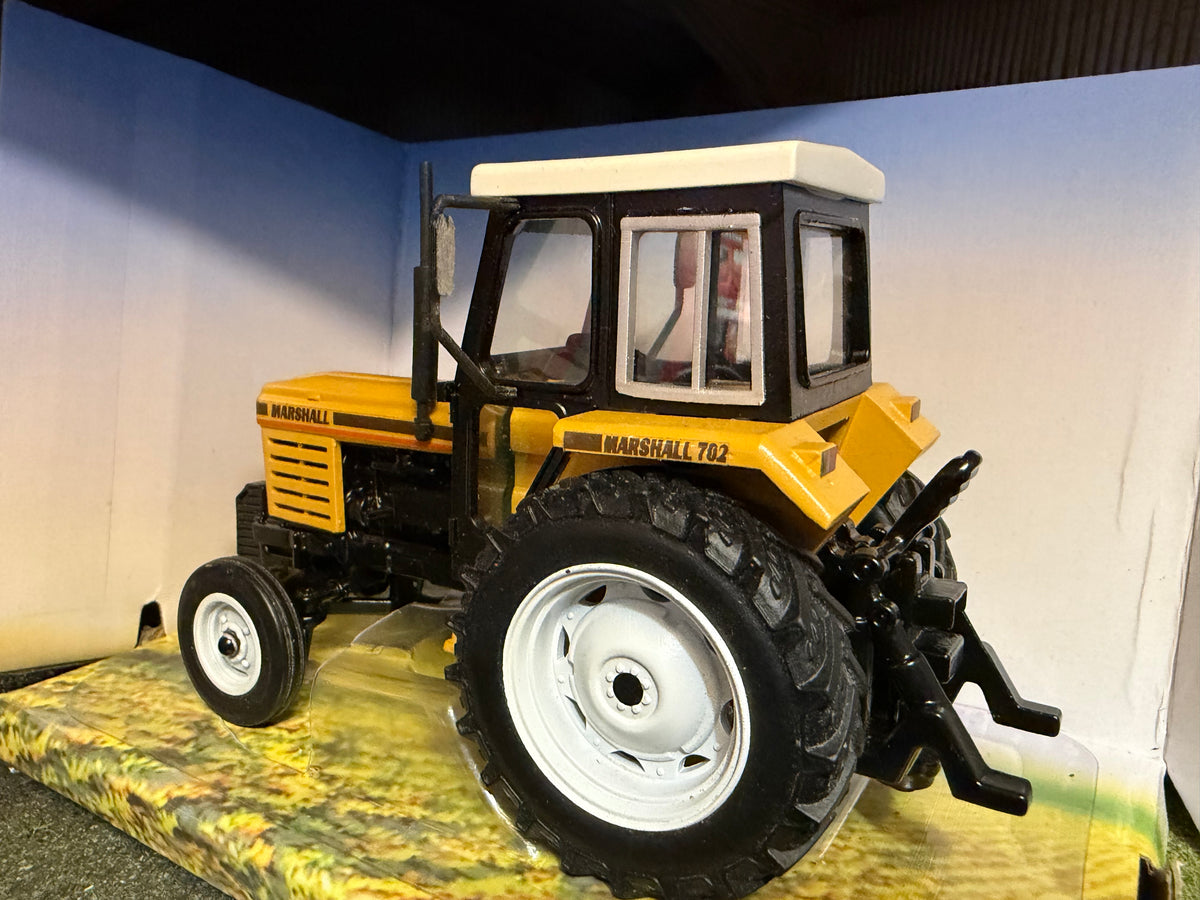 Marshall 702 2wd Tractor Conversion 1:32 scale
