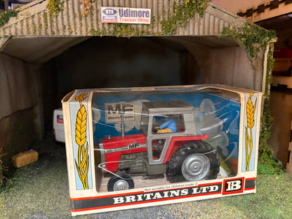 Vintage Britains Massey Ferguson 595 Tractor 9522 Original Straw Box Obsolete 1:32 Scale First Version (1976–1979)