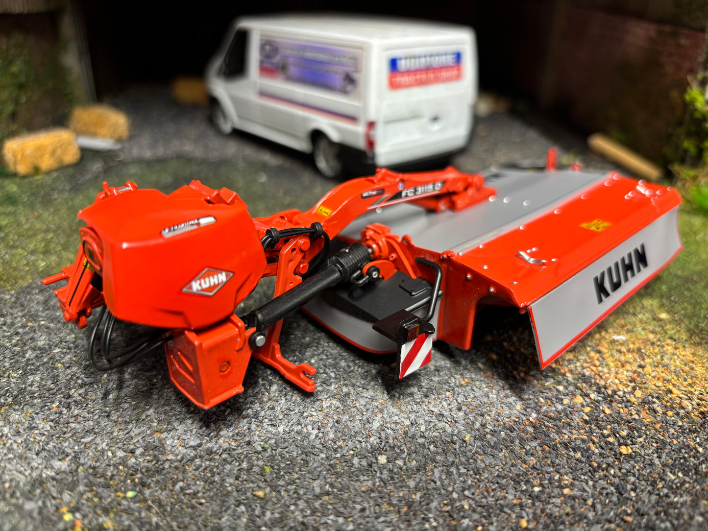 REP294 Replicagri Kuhn FC 3115D Mower 1:32 scale Boxed