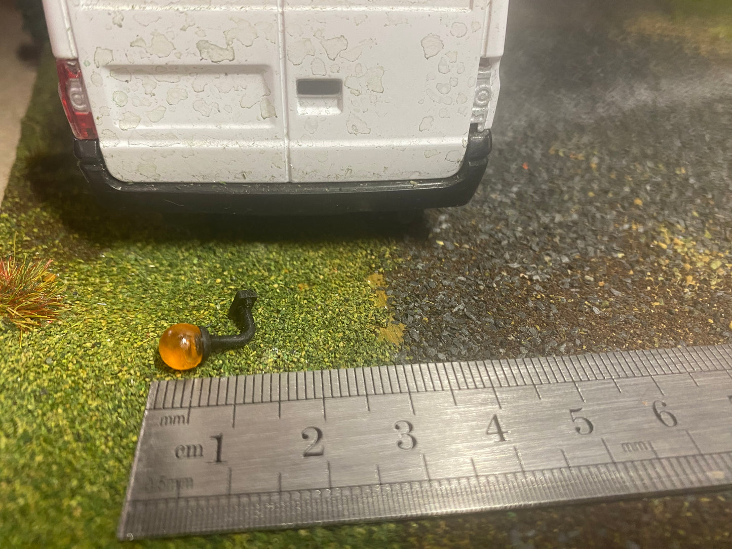 Beacon light tractor truck 1:32 scale Curraghee type 1