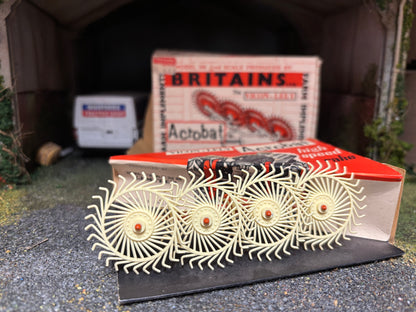 Vintage Britains Vicon Lely Acrobat hay rake 1:32 scale  Obsolete 9537