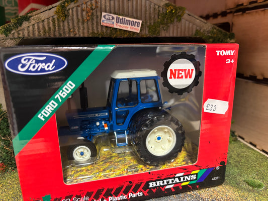 43371 Britains Ford 7600 with rear Duals Tractor 1:32 scale New BOXED