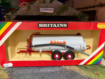 9563 Vintage Britains Bauer Vacuum Slurry Tanker 1:32 scale Rainbow Box