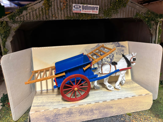 9499 Vintage Britains Tumbrel Cart with horse 1:32 scale obsolete